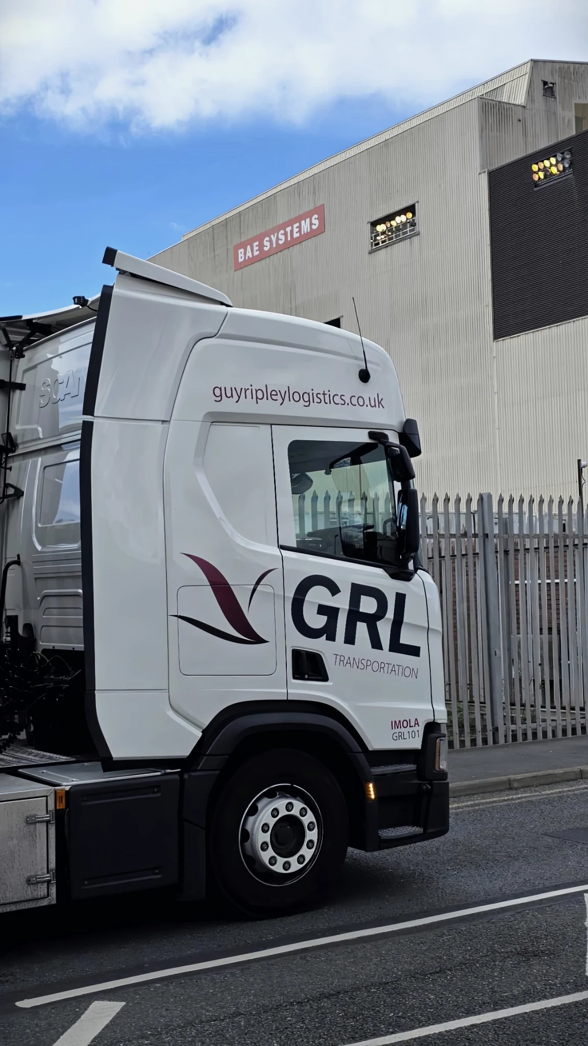 GRL transportation vehicle